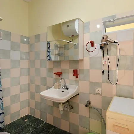 Alitocatos Apartment