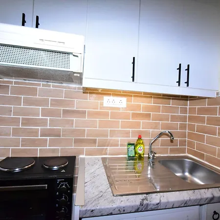 Apartment Alitocatos *