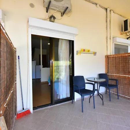 Apartment Alitocatos *