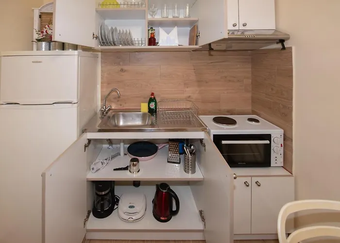 Alitocatos * ハニア