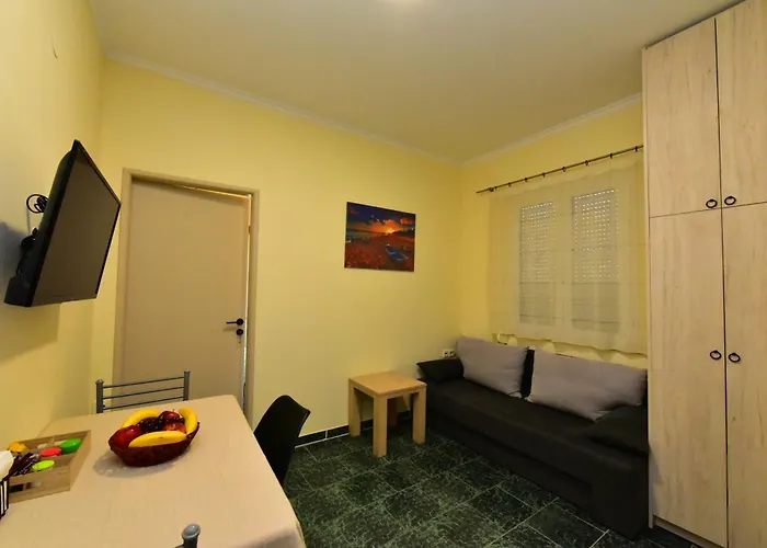 Alitocatos Apartment *